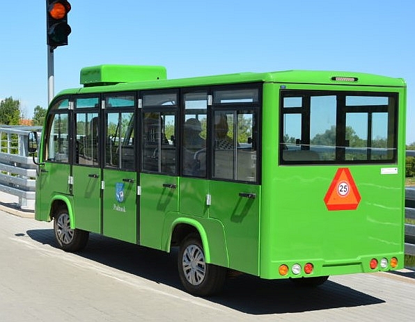 Zielony busik Pułtusk