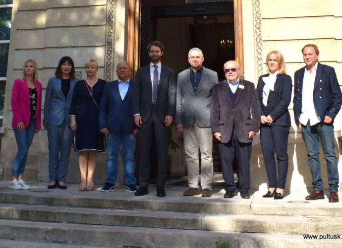 Delegacja Gminy Pułtusk, na czele z Burmistrzem Wojciechem Gregorczykiem, uczestniczyła w wizycie w mieście partnerskim Montmorency (Francja) 9