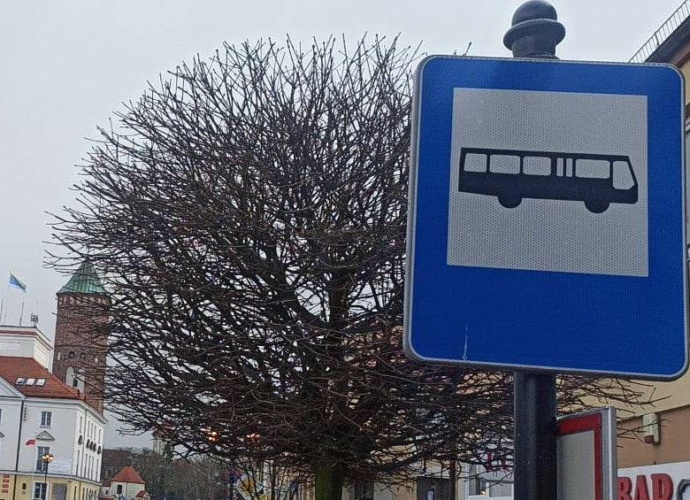 Przystanek autobusowy 2