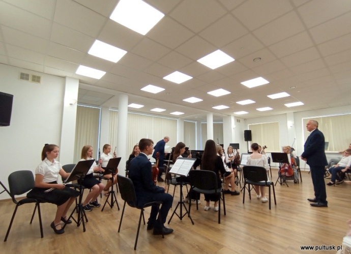Koncert w wykonaniu pedagogów i uczniów Państwowej Szkoły Muzycznej I stopnia w Pułtusku 14