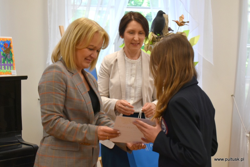 konkurs plastyczny ,,Kolorowe wiersze Juliana Tuwima”