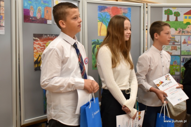 konkurs plastyczny ,,Kolorowe wiersze Juliana Tuwima”