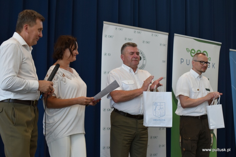 Turniej w tenisie stołowym