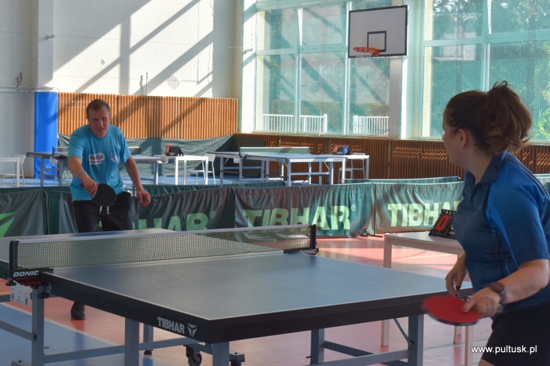 Turniej w tenisie stołowym