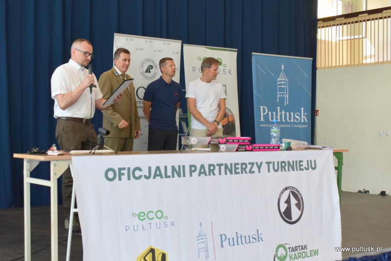 Turniej w tenisie stołowym