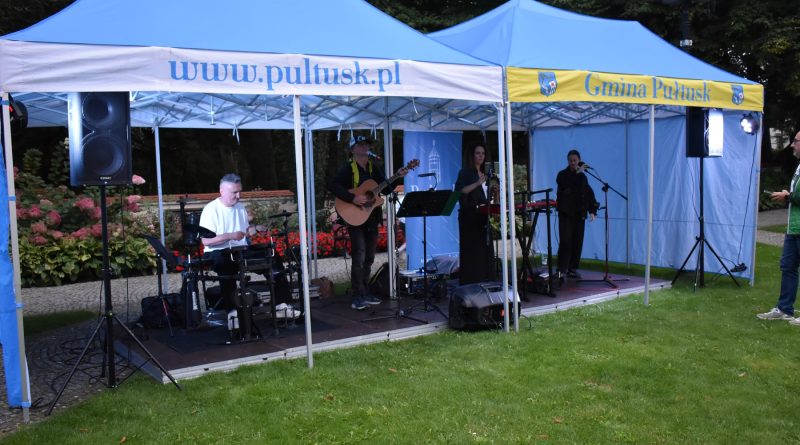 Zabawa przy fontannie po raz piąty 1