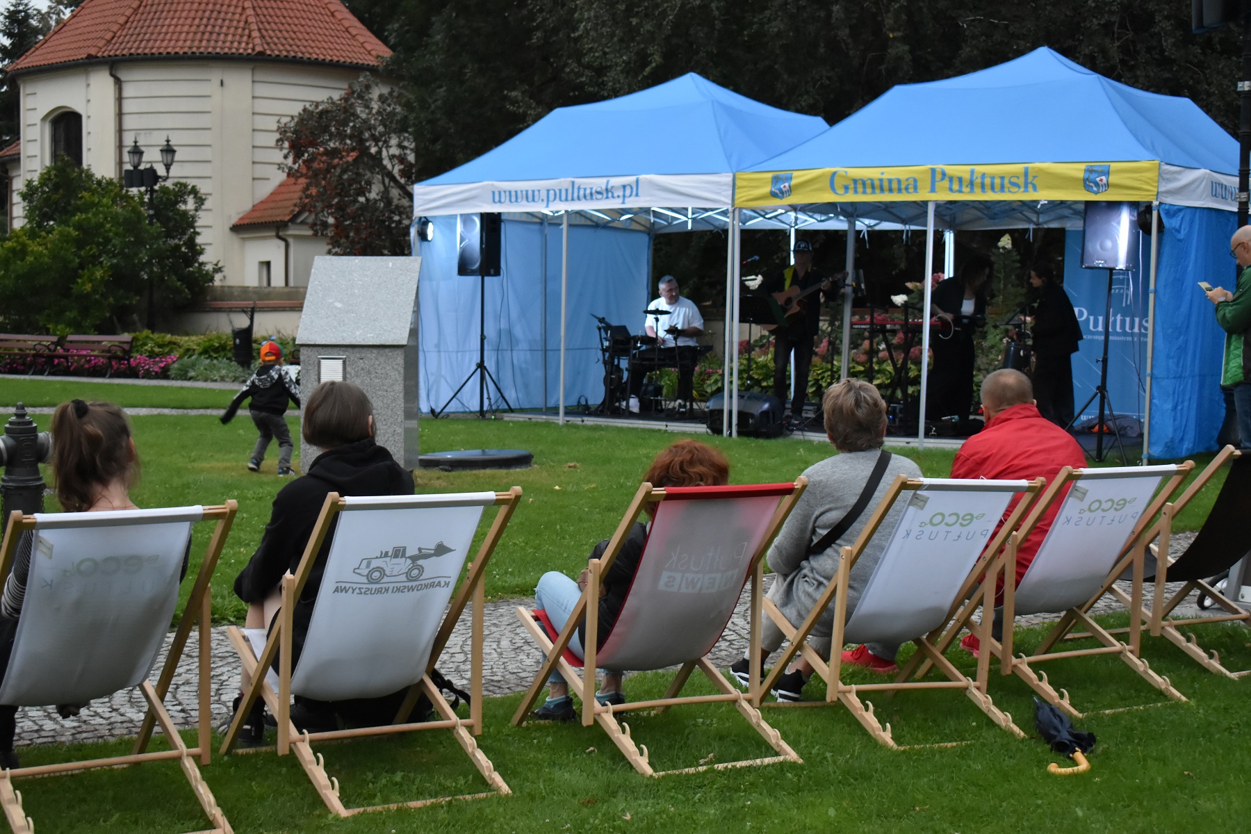 Zabawa przy fontannie po raz piąty 