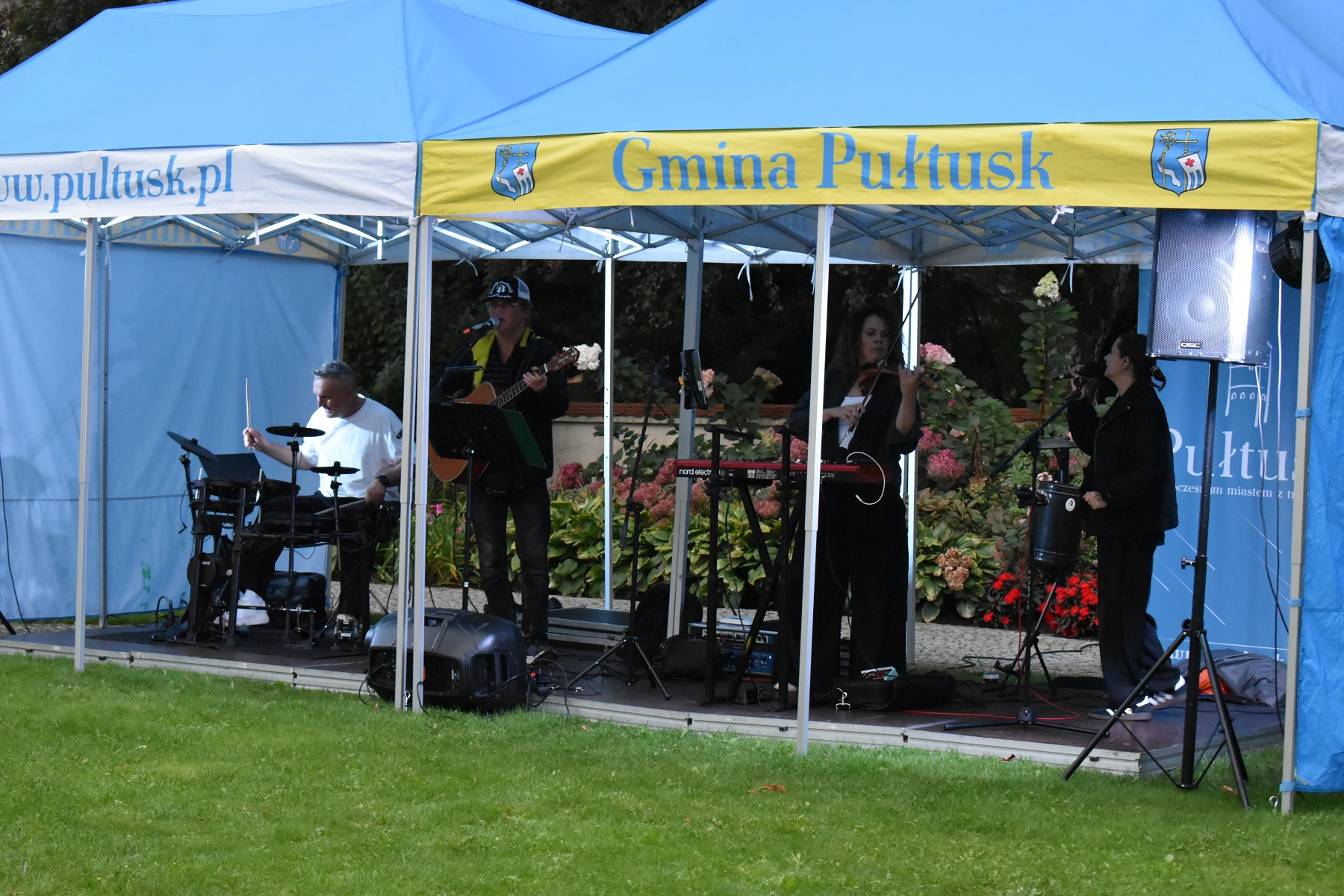 Zabawa przy fontannie po raz piąty 