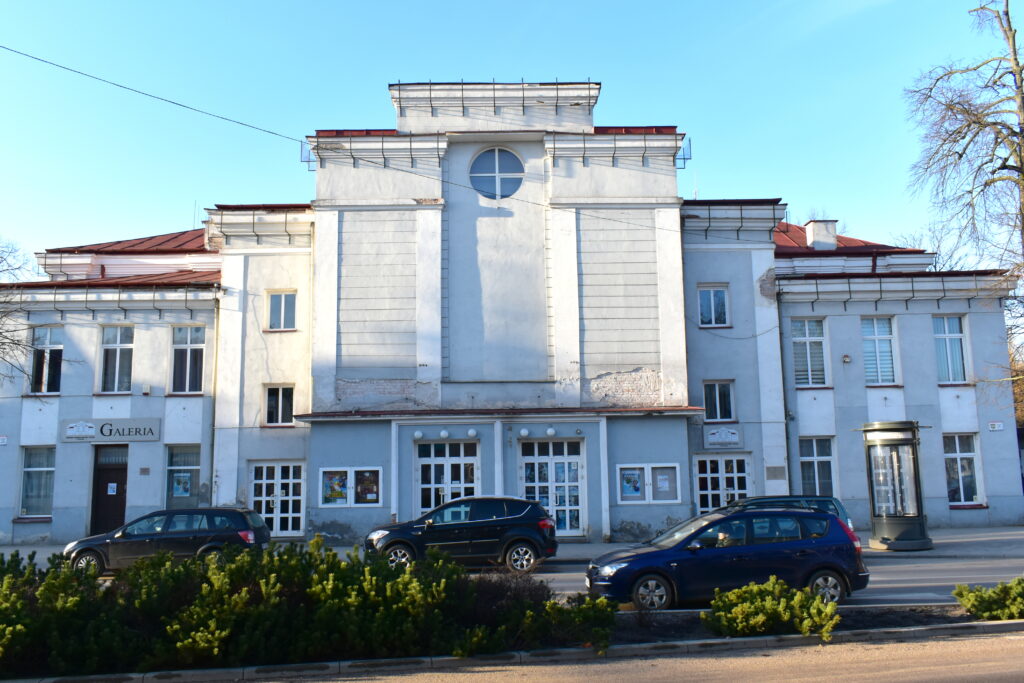 Zdjęcie z Trasy Eko-busu (Budynek MCKiS)