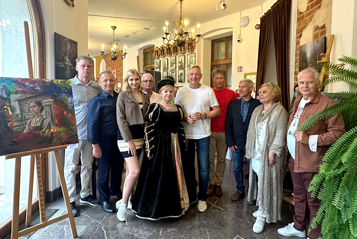Wernisaż wystawy malarstwa "Reymontowskie Kresy w Obrazach" (1)
