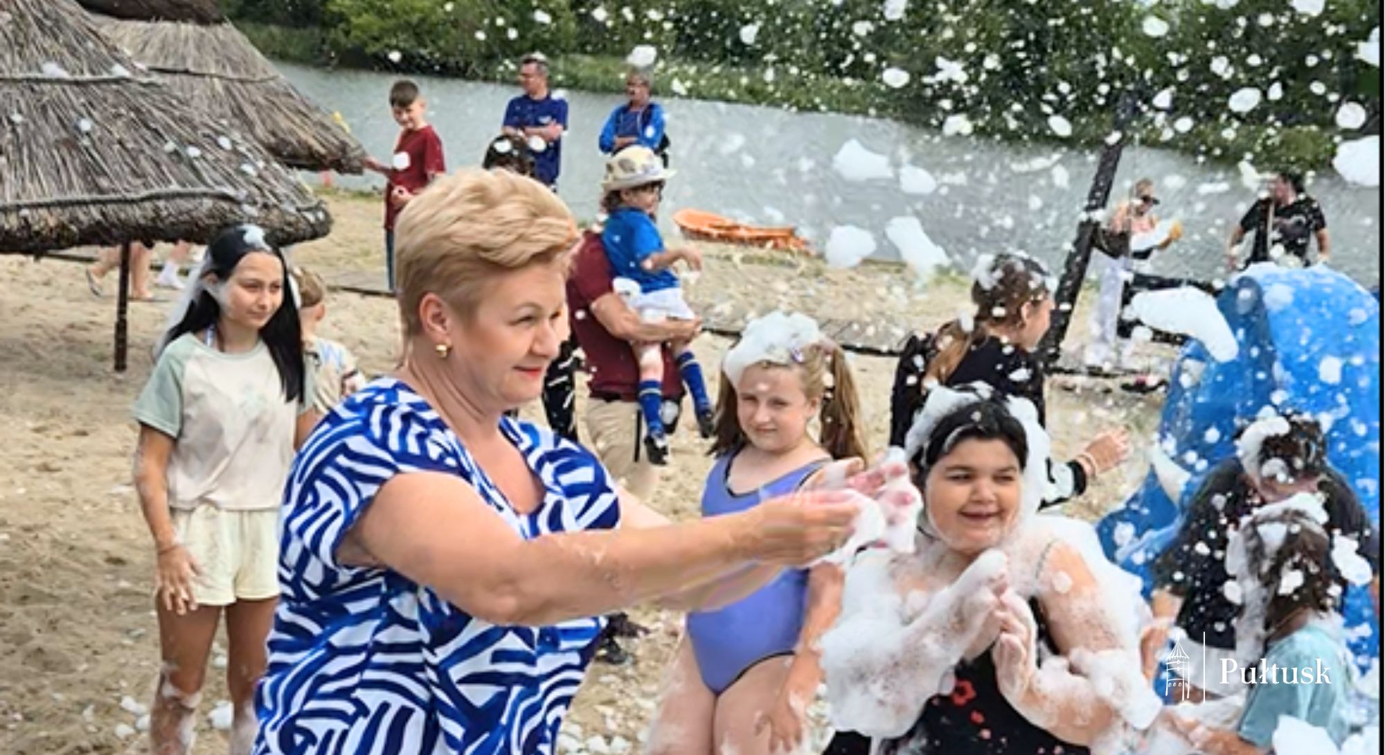 Radosne otwarcie sezonu letniego na plaży miejskiej w Pułtusku (52)
