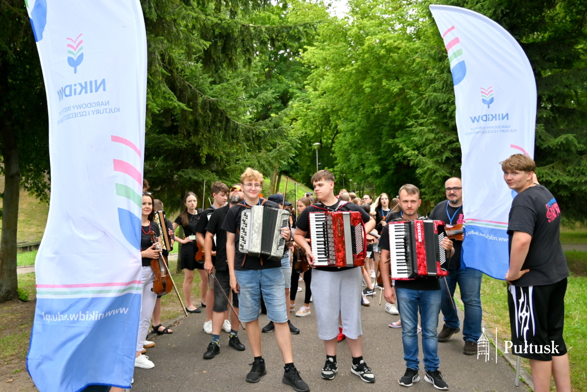 III edycja Warsztatów dla Młodych Muzyków Ludowych z Kurpi (1)