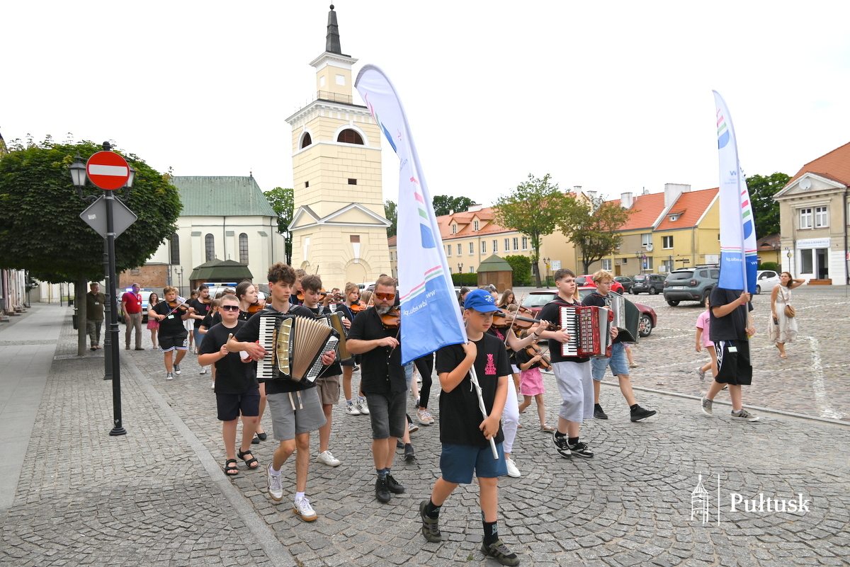 III edycja Warsztatów dla Młodych Muzyków Ludowych z Kurpi (9)