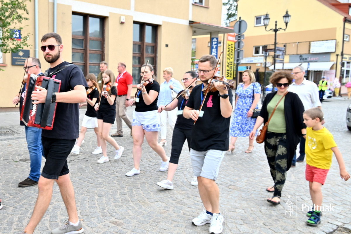 III edycja Warsztatów dla Młodych Muzyków Ludowych z Kurpi (11)