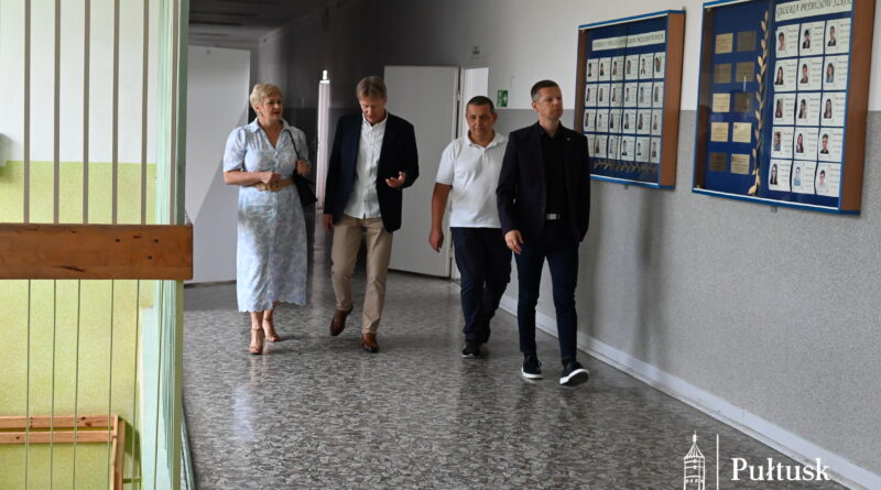 Wizytacja placówek oświatowych przed rozpoczęciem roku szkolnego 2025/2026 (29)