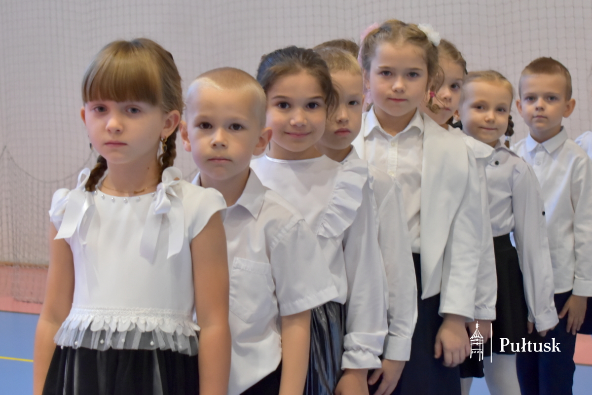 Pasowanie pierwszoklasistów w PSP nr 1 (4)