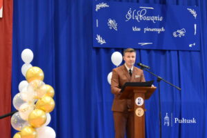 Pasowanie pierwszoklasistów w PSP nr 1 (5)