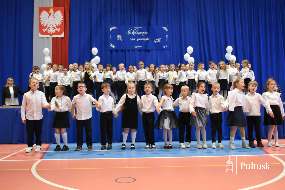 Pasowanie pierwszoklasistów w PSP nr 1 (9)