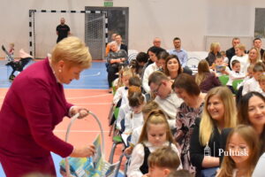 Pasowanie pierwszoklasistów w PSP nr 1 (72)