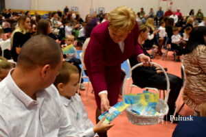 Pasowanie pierwszoklasistów w PSP nr 1 (77)