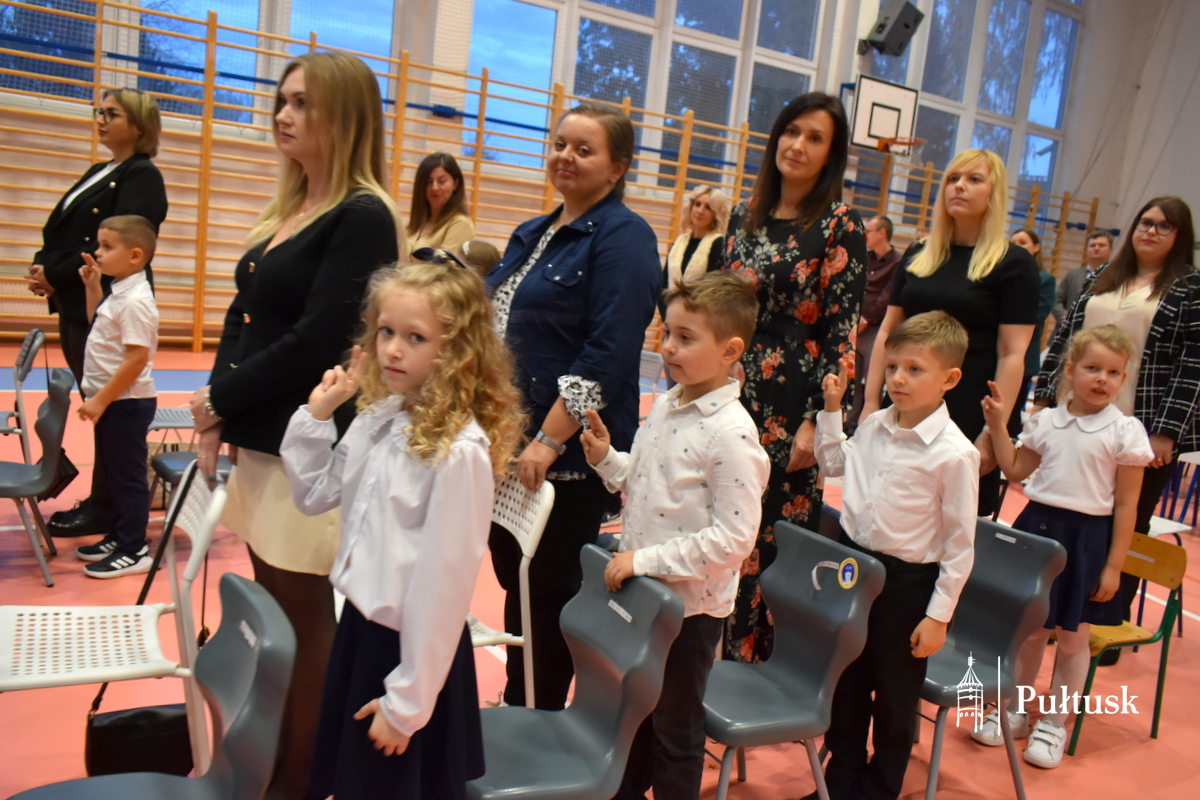 Pasowanie pierwszoklasistów w PSP nr 1 (37)