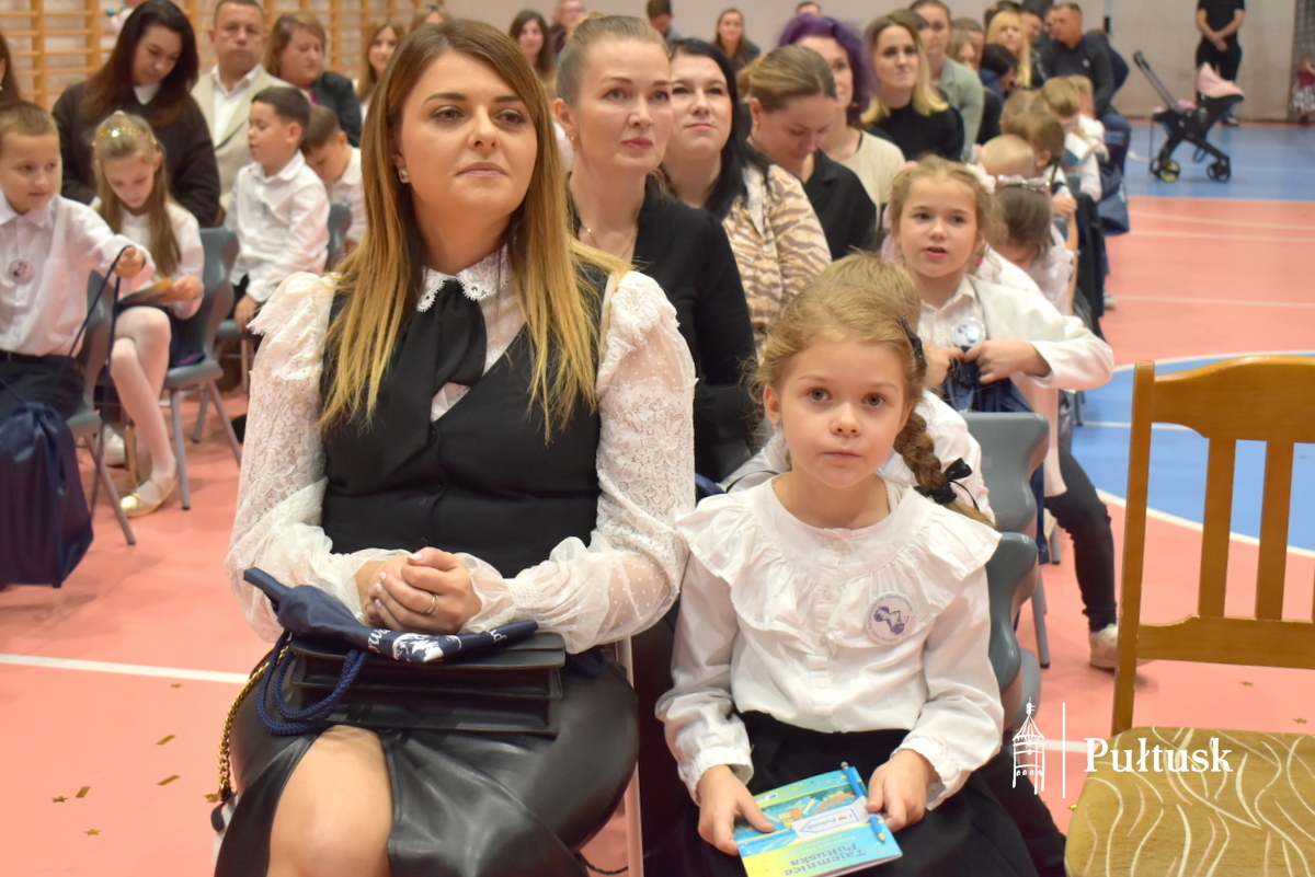 Pasowanie pierwszoklasistów w PSP nr 1 (81)