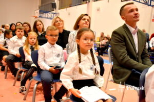 Pasowanie pierwszoklasistów w PSP nr 1 (83)