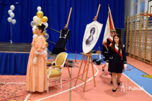 Pasowanie pierwszoklasistów w PSP nr 1 (43)