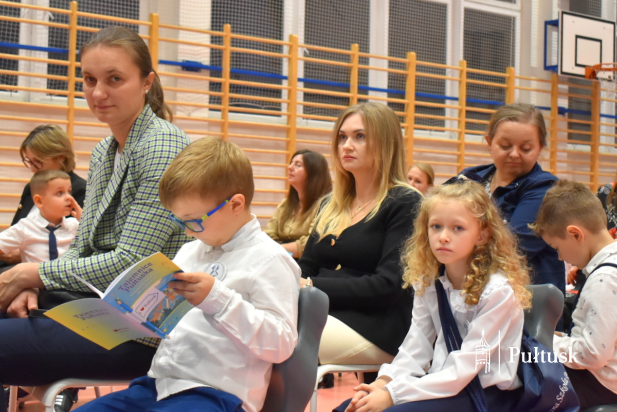 Pasowanie pierwszoklasistów w PSP nr 1 (86)