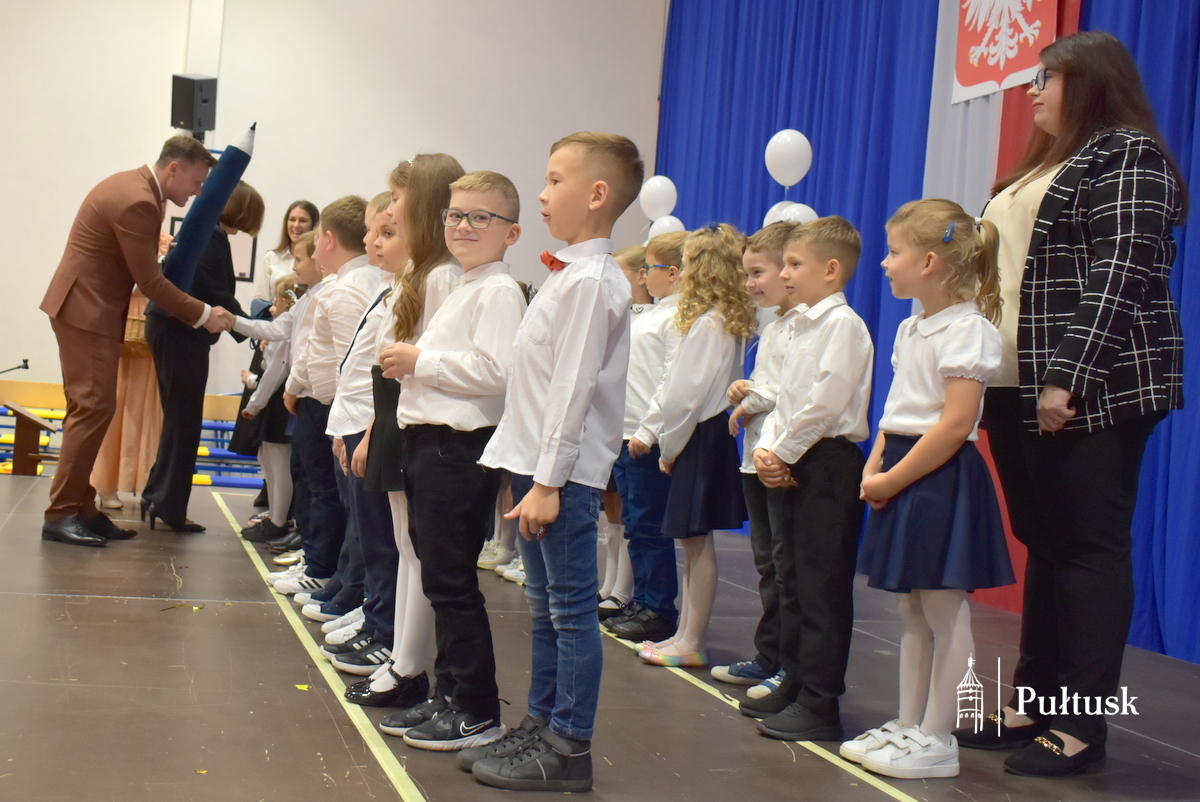 Pasowanie pierwszoklasistów w PSP nr 1 (54)