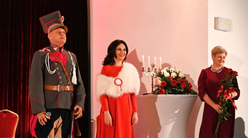 Koncert patriotyczny z okazji 107. rocznicy odzyskania przez Polskę niepodległości (25)