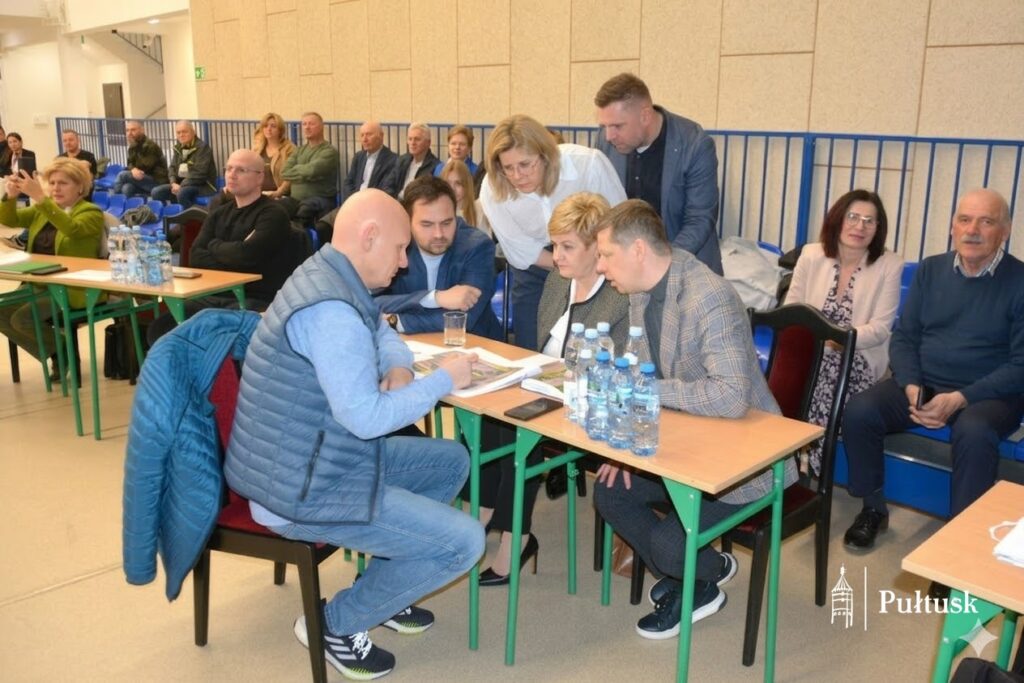 Konsultacje społeczne w Pułtusku dotyczące planowanej linii kolejowej Zegrze – Przasnysz (48)