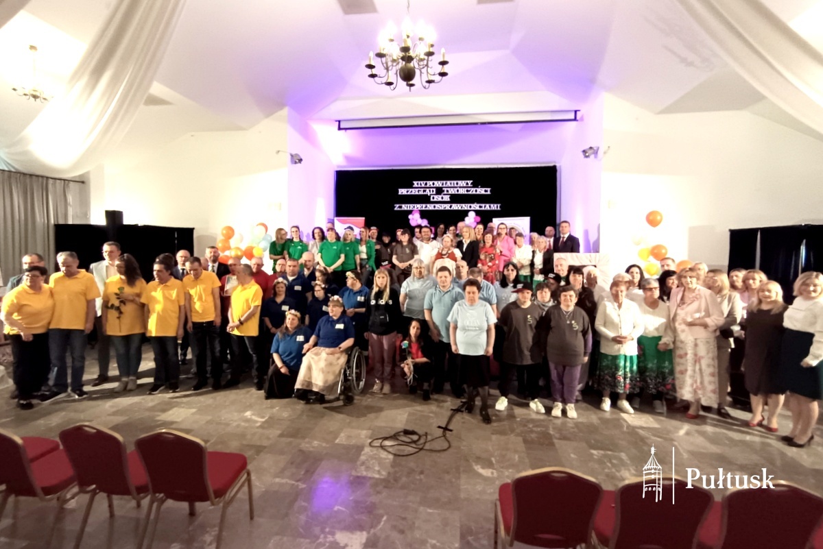 XIV Powiatowy Przegląd Twórczości Osób Niepełnosprawnych 115