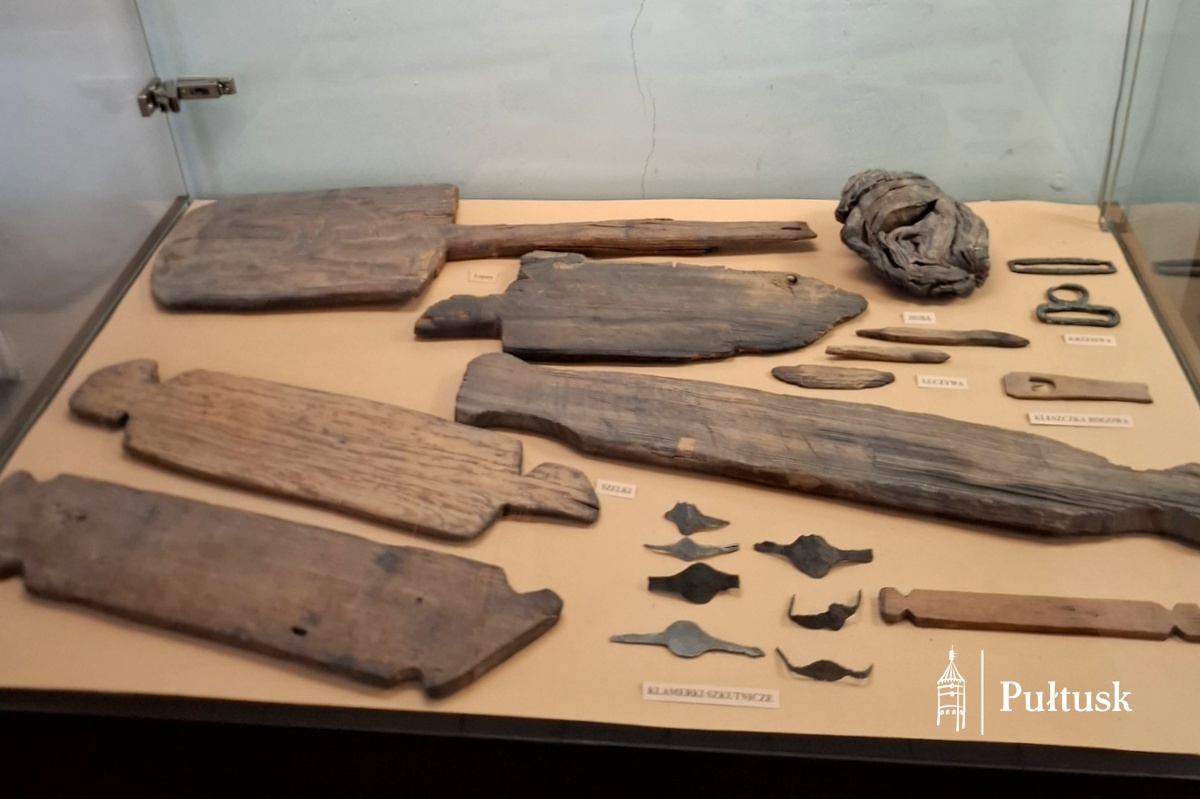 XIII Pułtuska Noc Muzeów - Wystawy w Muzeum Regionalnym (17)