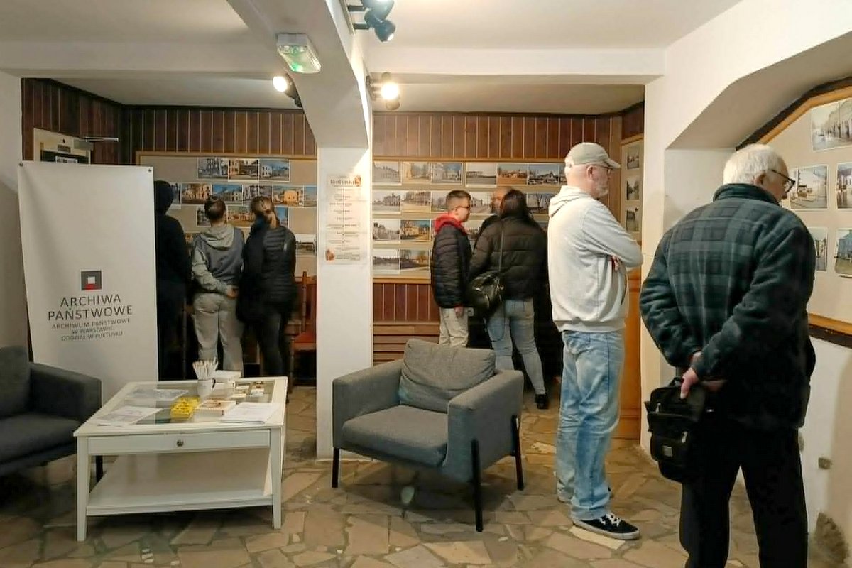 XIII Pułtuska Noc Muzeów - Zwiedzanie Pułtuskiego Oddziału Archiwum Państwowego w Warszawie (5)